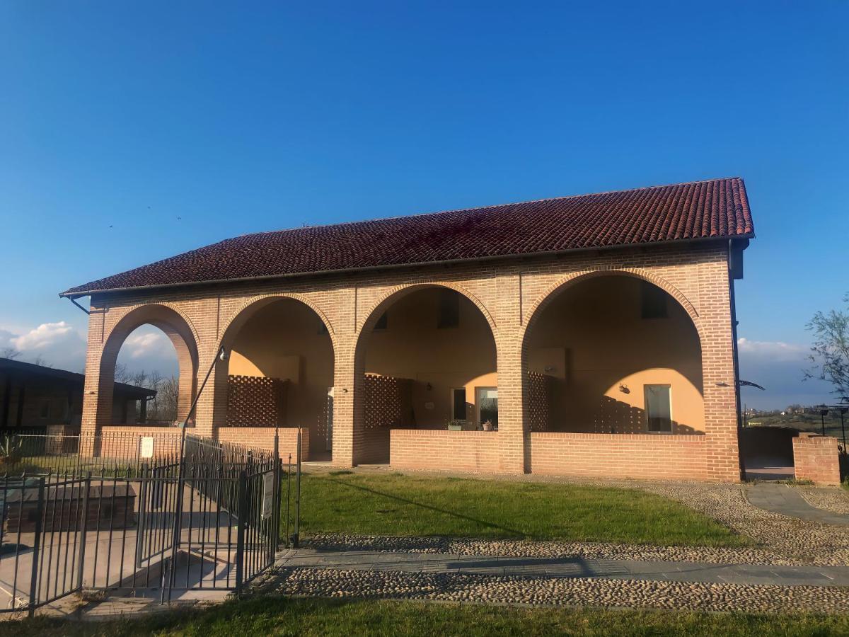Villetta Rosso Rubino Vignale Monferrato Bagian luar foto