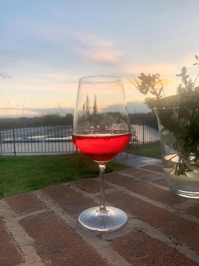Villetta Rosso Rubino Vignale Monferrato Bagian luar foto